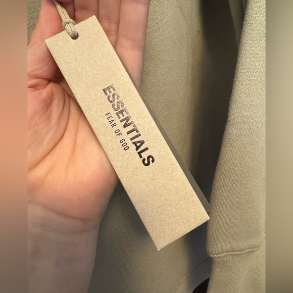 NWT Essentials Fear of God hoody - Picture 9 of 9
